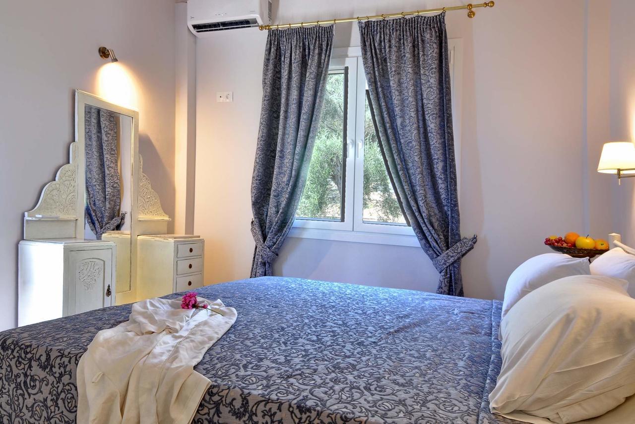 Veroniki Penthouse Deluxe Apartment Agios Ioannis Peristeron  Bagian luar foto