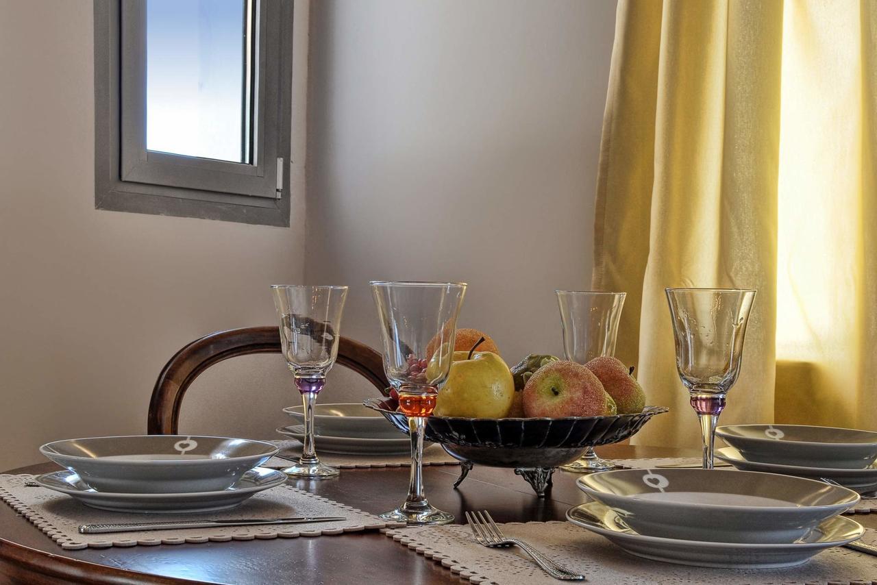 Veroniki Penthouse Deluxe Apartment Agios Ioannis Peristeron  Bagian luar foto