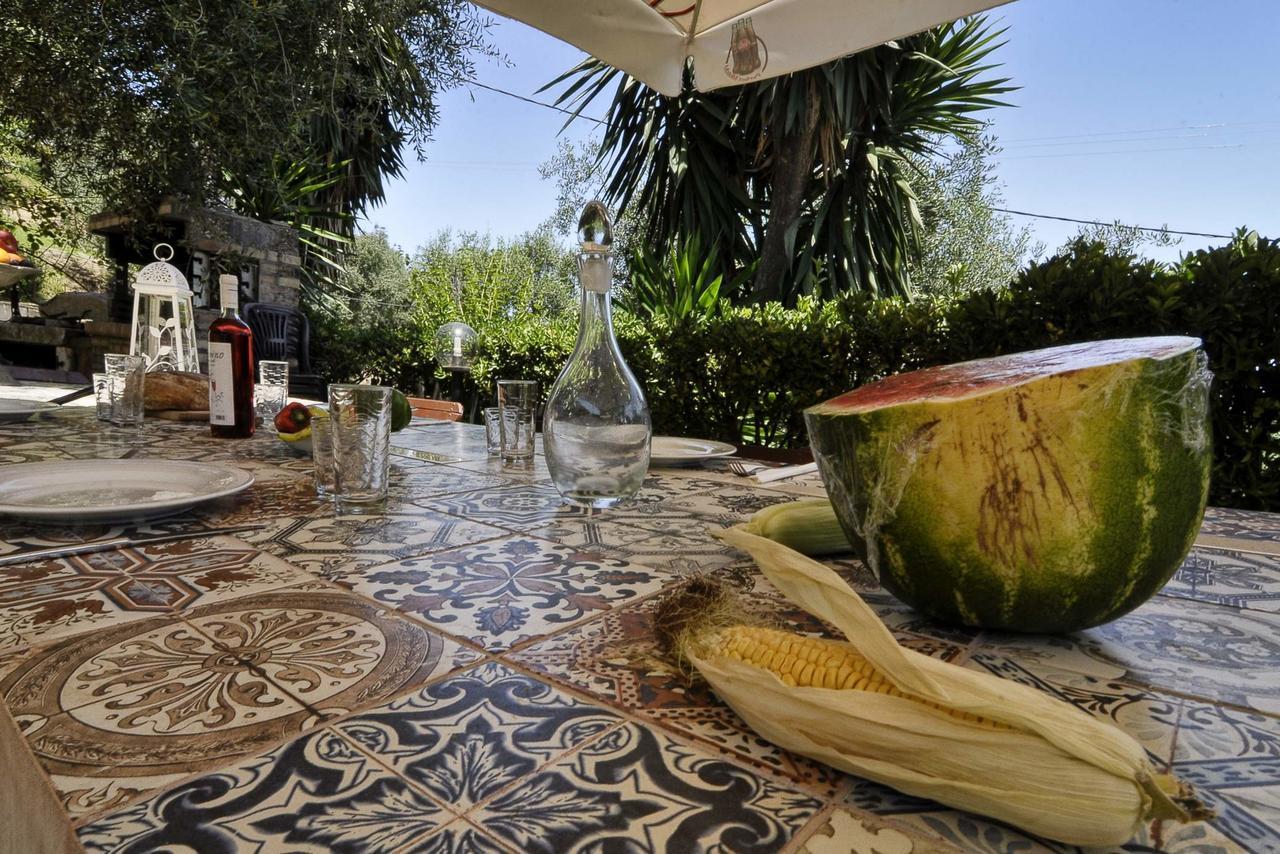 Veroniki Penthouse Deluxe Apartment Agios Ioannis Peristeron  Bagian luar foto